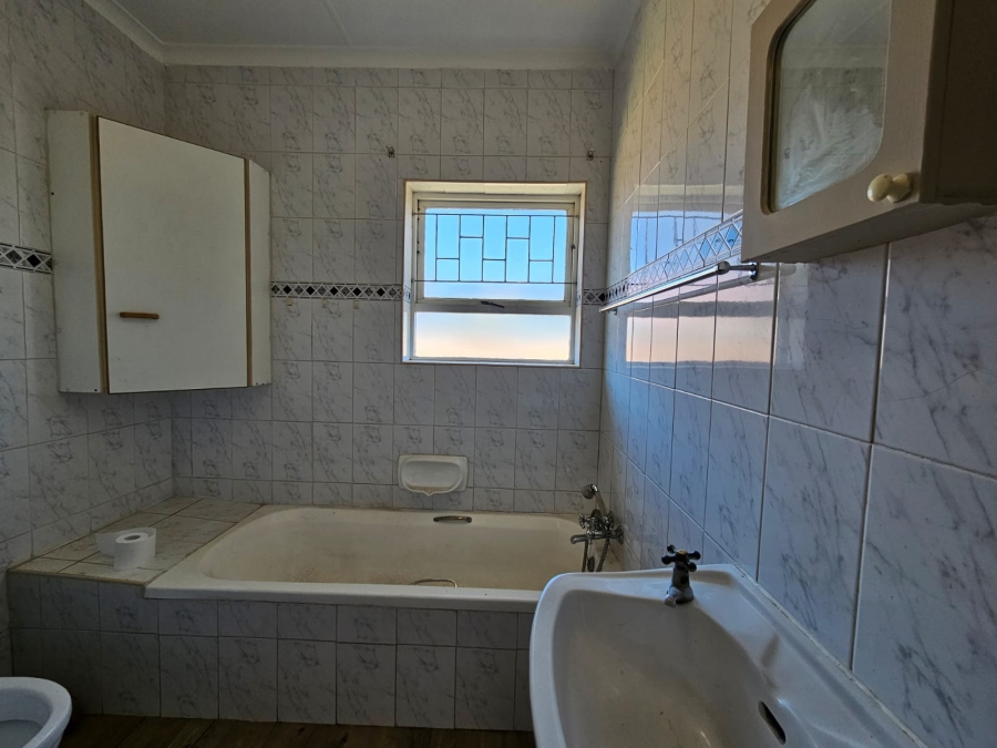 2 Bedroom Property for Sale in C Place Eastern Cape